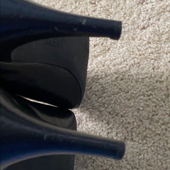 Black leather Franco Sarto pointy toe pump size9.5 - Picture 5 of 6